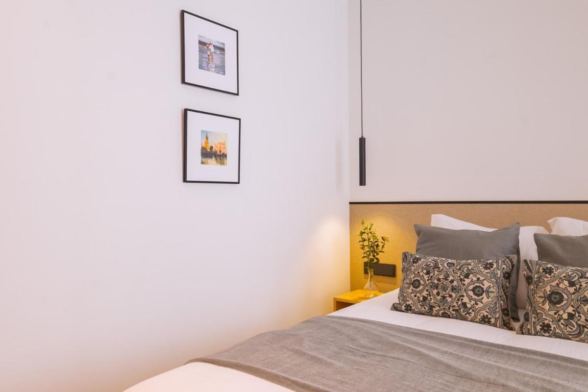 Luxurious Overlooking Casa Pilatos Apartamento Sevilla