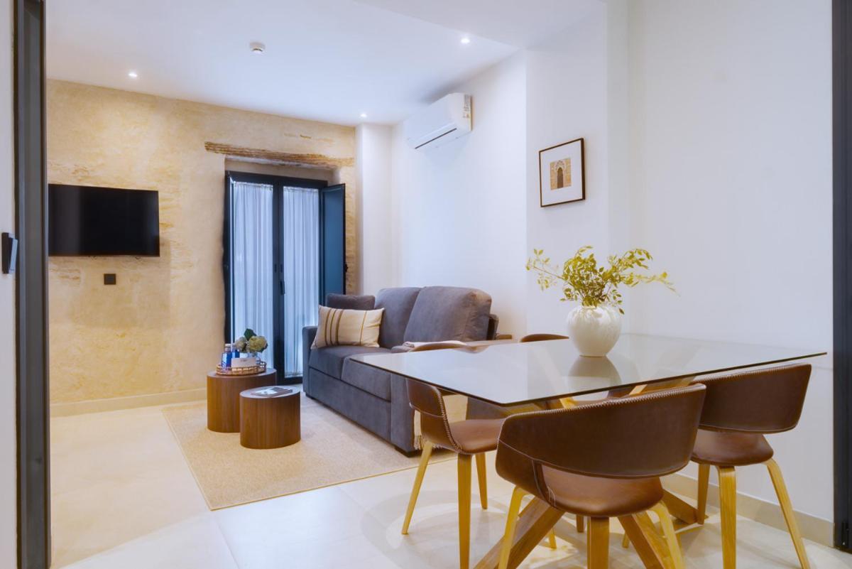 Luxurious Overlooking Casa Pilatos Apartamento *